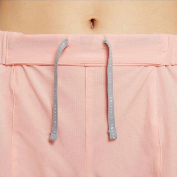 Nike Womens XL Dri Fit Run Division Tempo Luxe Shorts Dd5328-864 Pink/Black - Picture 4 of 13